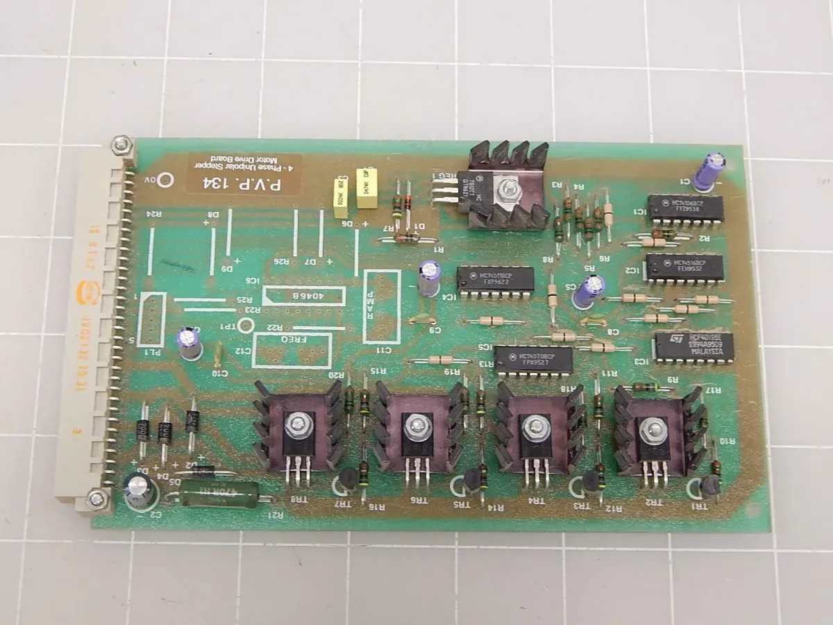 236357 P.V.P. 134 4-PHASE UNIPOLAR STEPPER MOTOR DRIVE BOARD