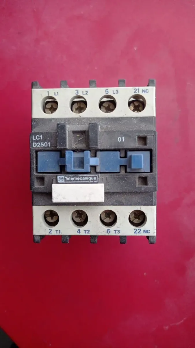 LC1D2501