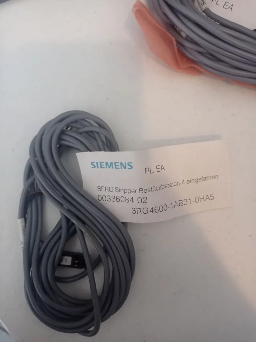 Siemens 00336084-02 Switch Stopper