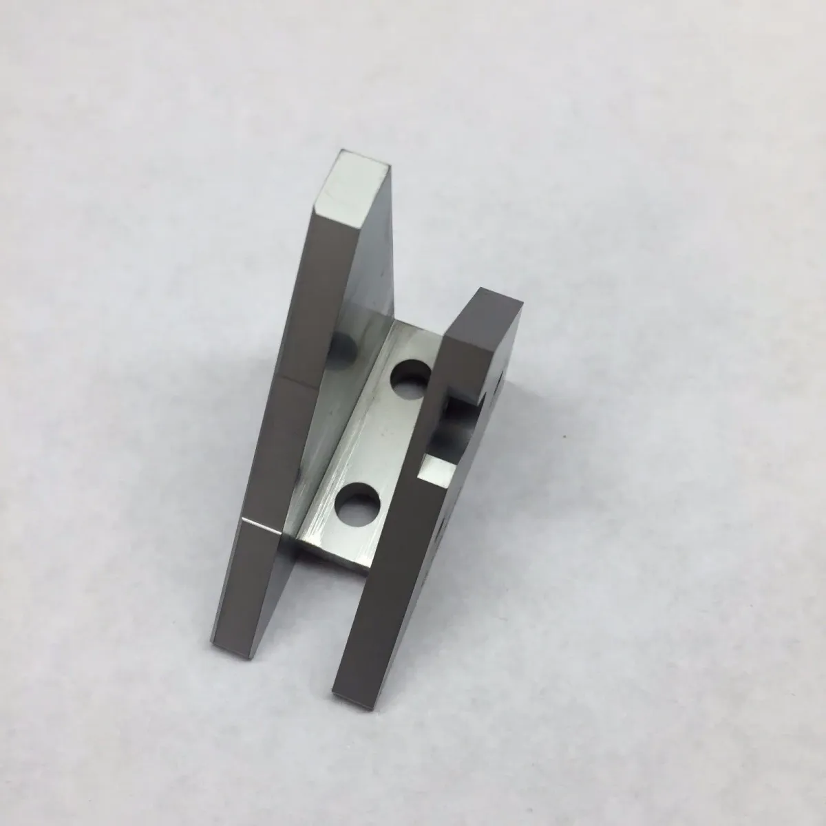 Universal Instruments Radial Inserter 30952301 Block Tooling